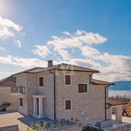 Lurda Villa Linardići